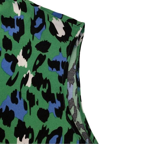 Sleeveless Animal Print Green Leopard Blouse VNeck Small Cheetah Career Top - Picture 2 of 7